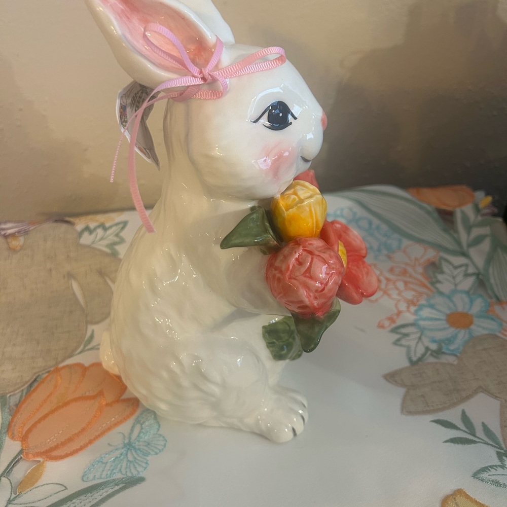 Blue Sky Easter Rabbit - Picture 2 of 4